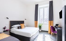 Residenza Vaticano By Hili